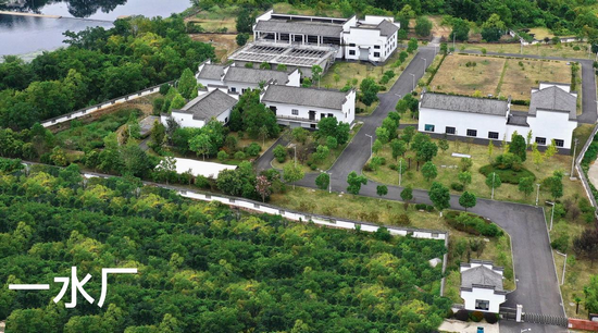 1701768432498334.png 3.png